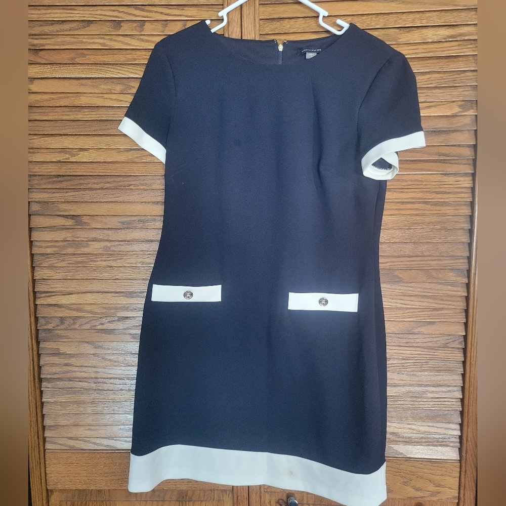 Tommy Hilfiger Elegant Navy Blue Dress with White Accents Size‎ 10